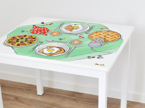 Kindertafeltje, kindertafeltje met stoeltjes, kindertafel met stoelen, kindertafel met stoeltjes, kindertafel stoeltjes, houten kindertafel, tafel kinderkamer, peutertafel, tafel peuter, peuter tafeltje, tafeltje en stoeltje peuter, kindertafel set