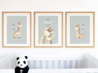 geboorte poster, geboorteposter baby, babykamer posters, dieren posters babykamer, dieren poster kinderkamer, kinderposter, kinderposters, drieluik poster, 3 luik poster, hippe kraamcadeaus, baby kraamcadeaus, poster voor kinderkamer, poster giraf, baby